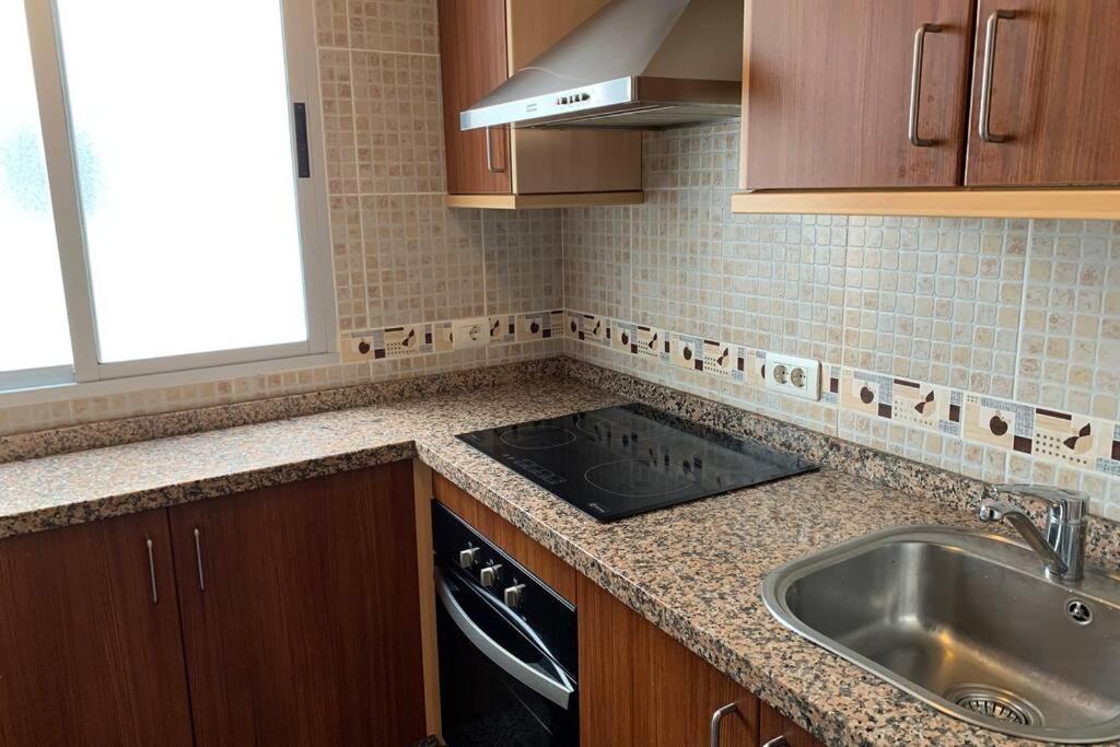 Cosy Two-Bedroom Apartment In The Centre Of El Medano Ngoại thất bức ảnh
